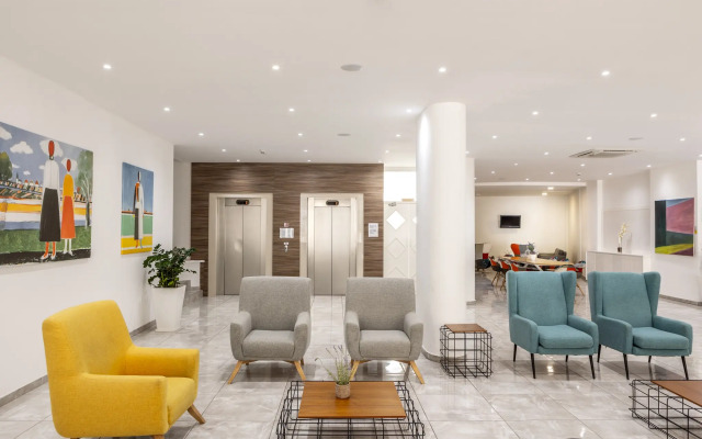 Papantonia Hotel Apartments
