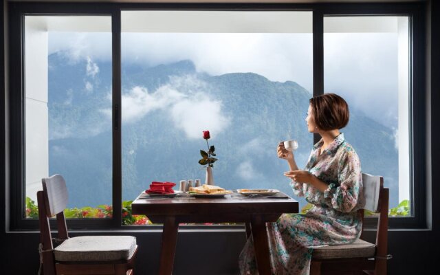 The View Sapa Hotel