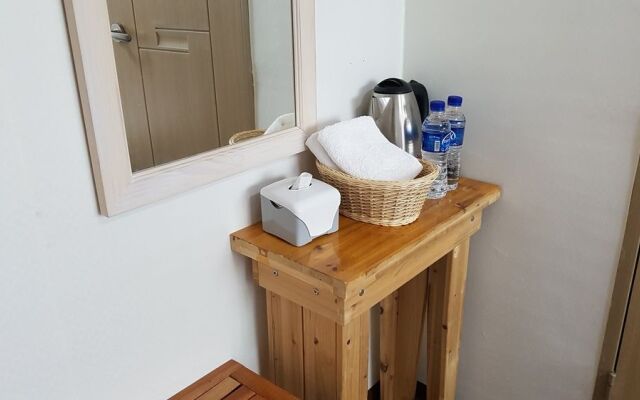 Alice Hostel