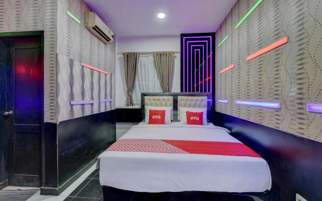 Super OYO 4010 Zaara Guest House Syariah