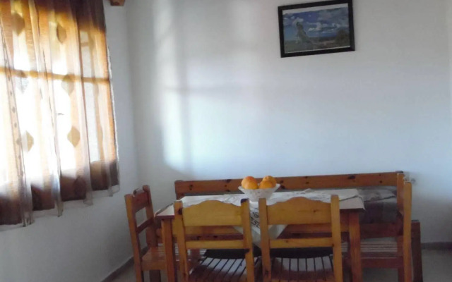 Katsaros Studios and Apartments