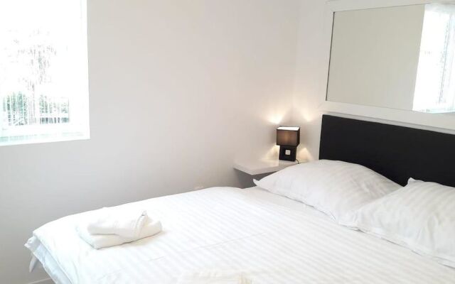 Downtown Park Suites