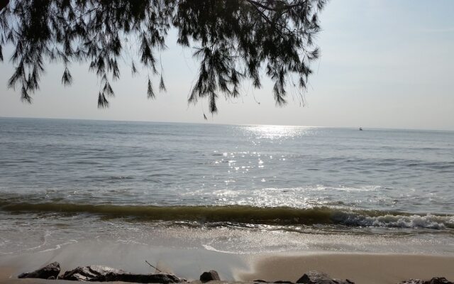 The Relaxing Room Mountain View at Baan Tew Lom Condominium Cha Am - Hua Hin