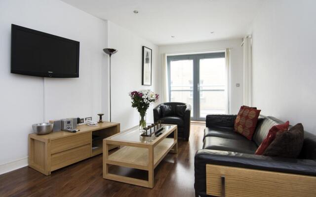 Truman House Apartment
