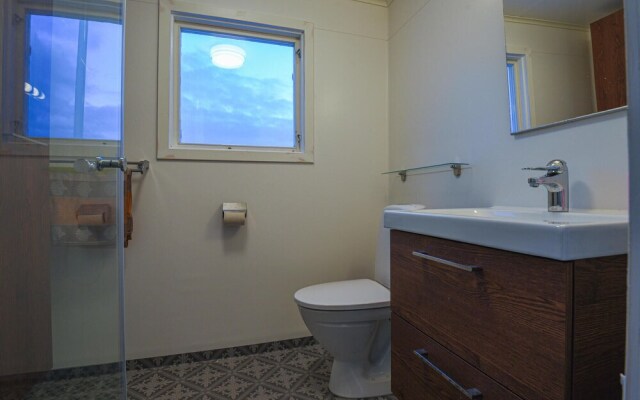 Awesome Home in Grebbestad With 4 Bedrooms and Wifi