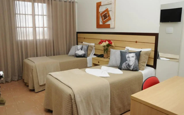 Colonial Palace Hotel