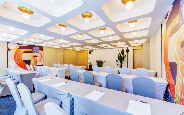 LanOuShangPin Hotel (Longhu Park Store, Yantan District, Zigong City)