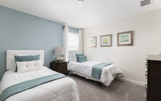 Champions Gate-9077SLTHSJGIL home