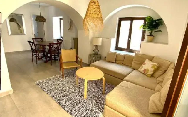 Apartamento espacioso y ubicación de 10 en centro