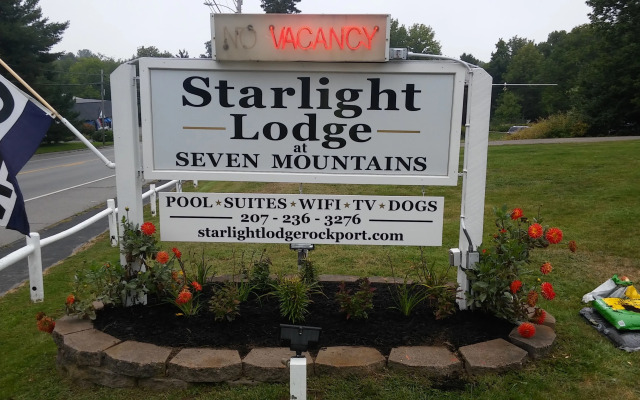 Starlight Lodge at Rockport Harbor