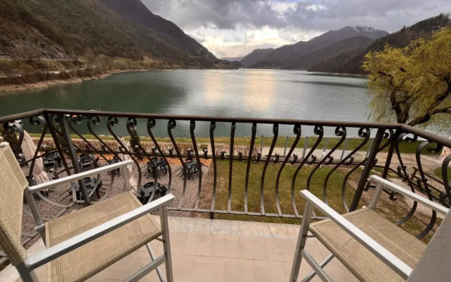 Lido