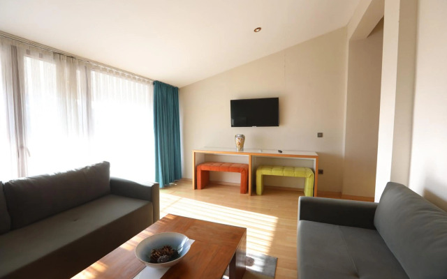 Mezzo Hotel