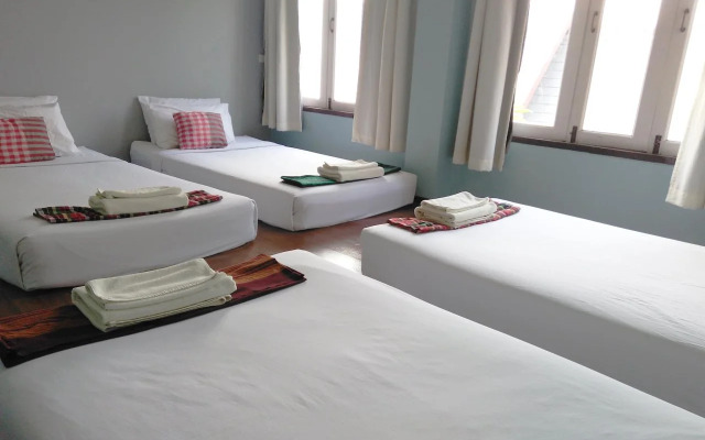 Thanicha Resort Amphawa