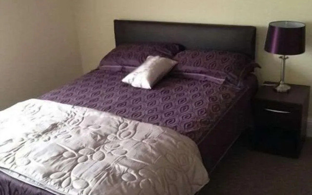 Eagle Lodge Rooms