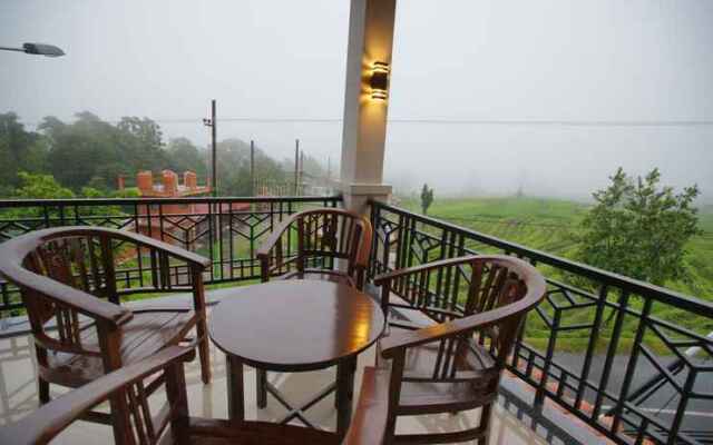 OYO 309 Avila Ketapan Rame Hotel