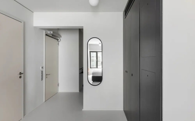 Numa Berlin Savi