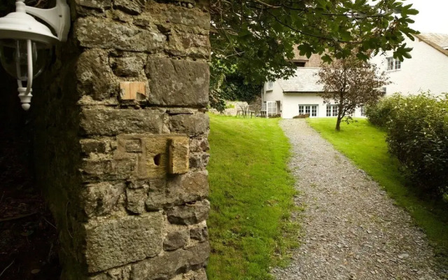 Pickwell Manor