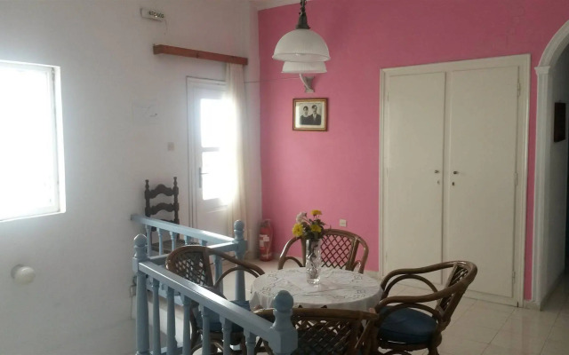 Hotel Thirasia