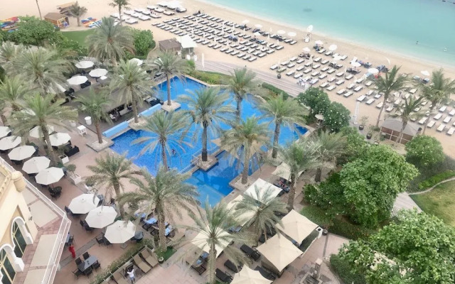 Maison Privee - Shoreline Al Nabat