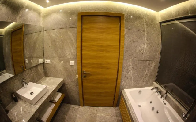 Yayoba Hotel