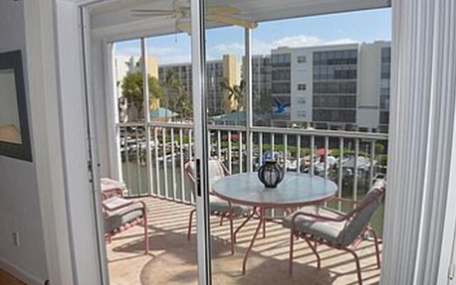 Royal Pelican #312 by Coastal Vacation Properties