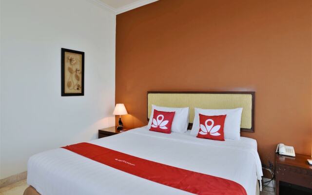 ZEN Premium Near Grand Indonesia Mall