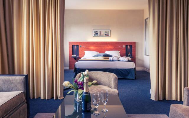 Mercure Maurepas Saint Quentin