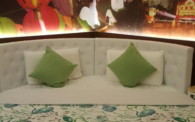 Whole Sunshine International Guest House