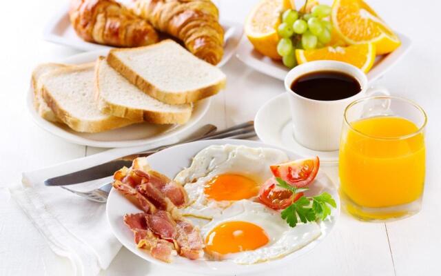 Hop Inn Bangalore Airport Hotel