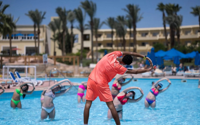 Amwaj Oyoun Resort & Casino