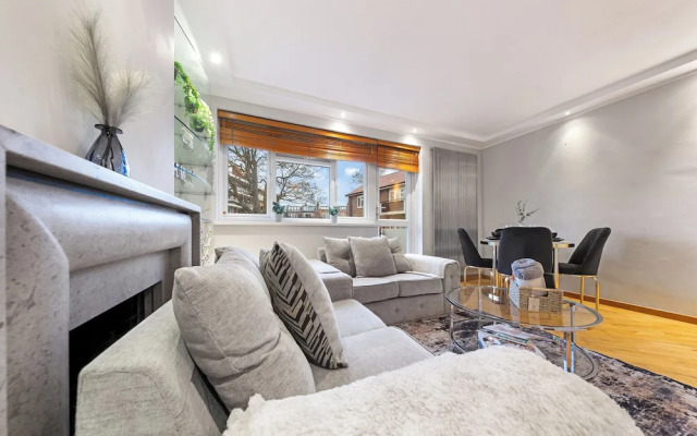 Luxe Stays Putney & Stamford