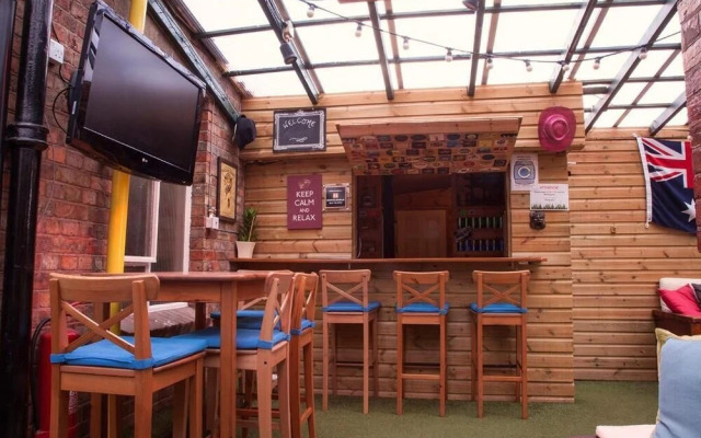 Central Backpackers