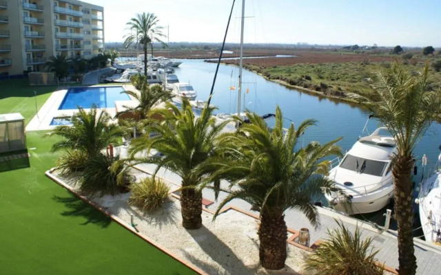 Precioso apartamento en complejo de al standing