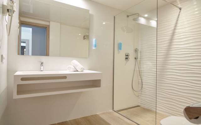 Sol Bahia Ibiza Suites