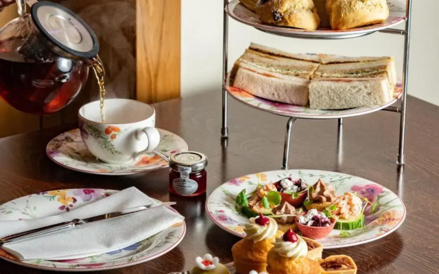 Tewinbury Farm Hotel