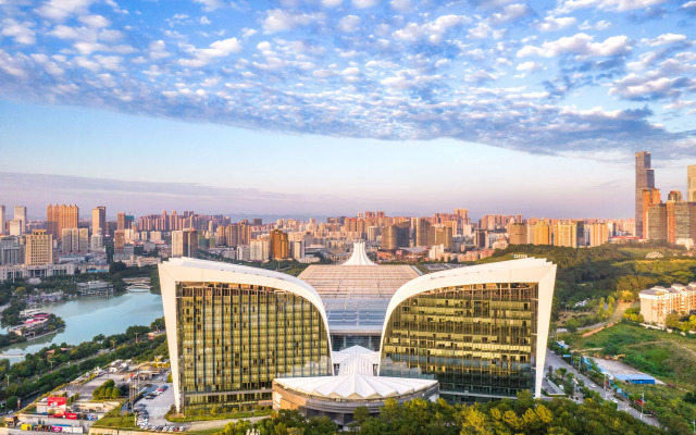 Howard Johnson Caexpo Plaza Nanning