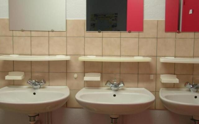 Gîte La Chabanne, 6 pièces, 12 personnes - FR-1-489-343