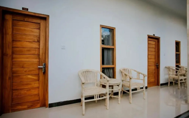 Seven Angels Villa and Hostel