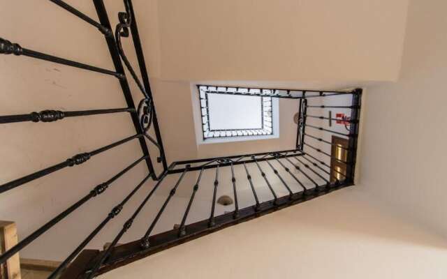 Apartamento Completo Arco Elvira II