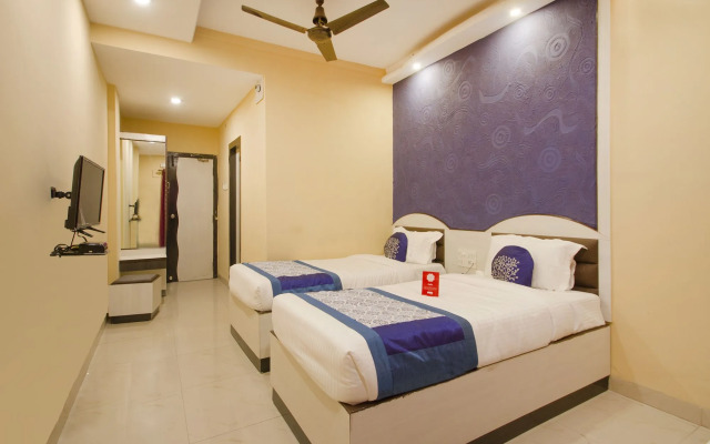 CAPITAL O 11079 Hotel Prestige