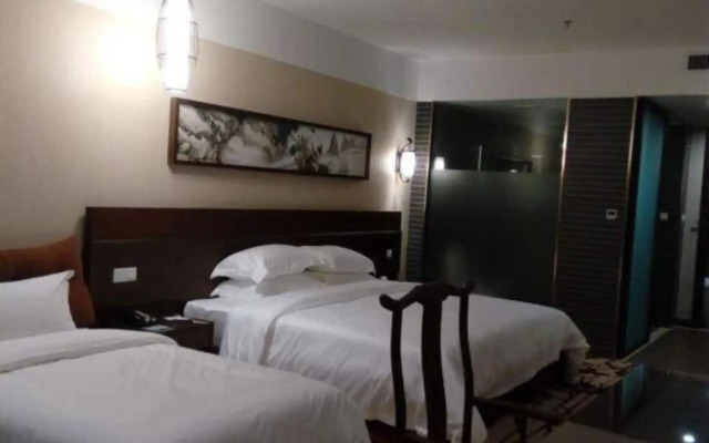 Qie Tieg Hotel
