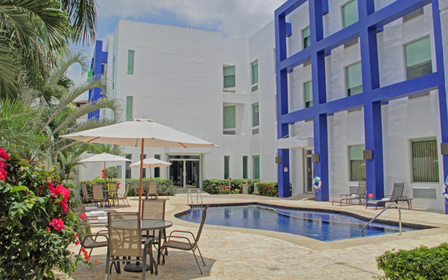 Holiday Inn Express San Jose Forum by IHG