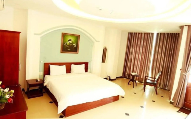 Xuan Hung Hotel