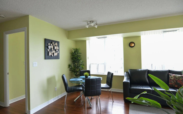 Maplewood Suites - Square One
