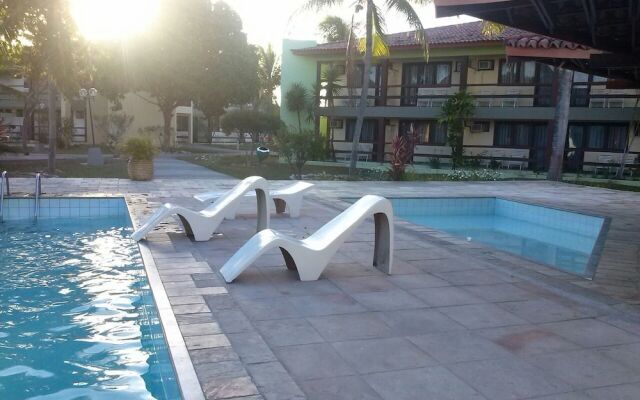 Oasis Praia Hotel