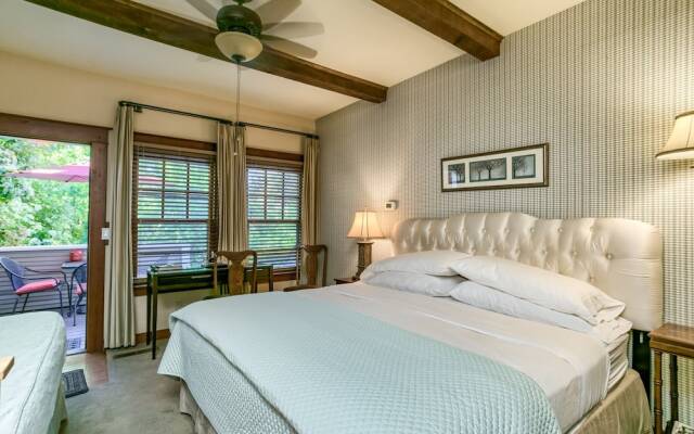 A Cowslip's Belle Inn