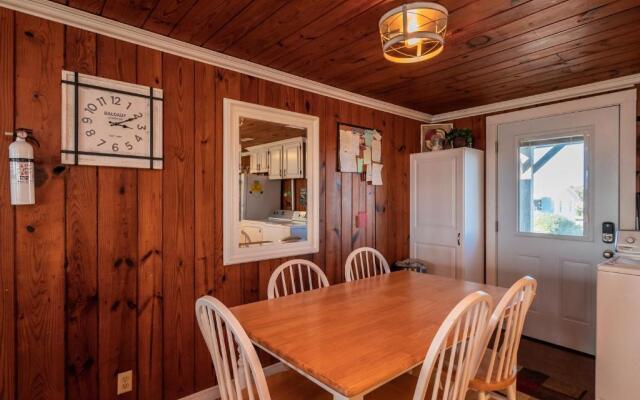 Heather Leigh by Oak Island Accommodations