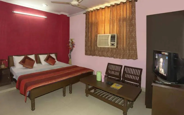 Hotel Pal Palace