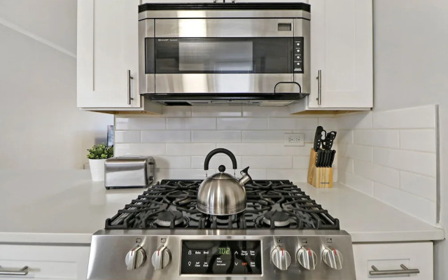 1BR Stay - Cullom B2