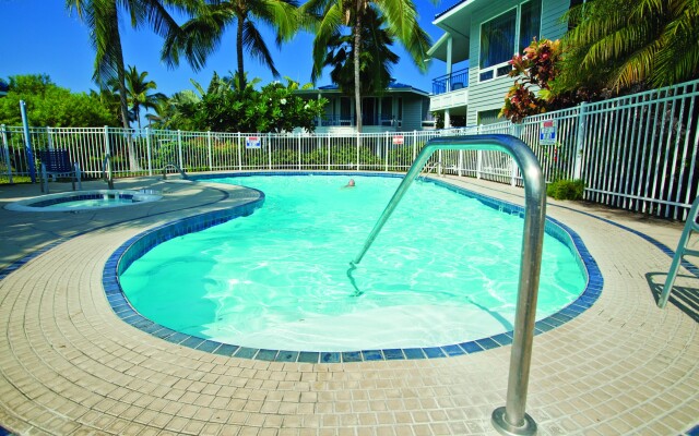 Holua Resort